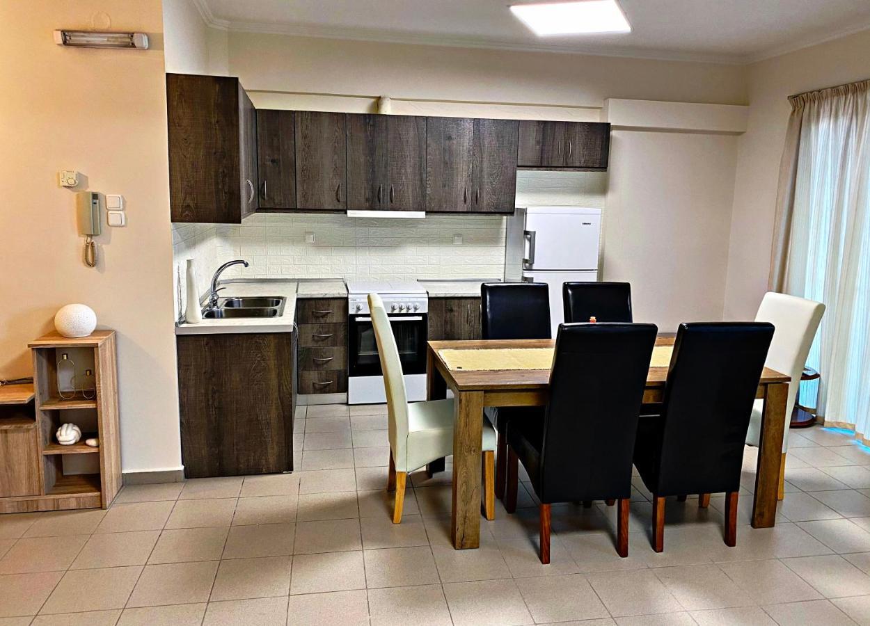 Helen - The Spartan Home Экстерьер фото